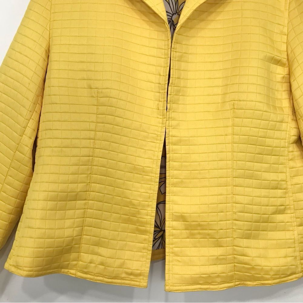 Laura Ashley Sunshine Yellow Lightweight Quilted Floral Lined Blazer Jacket - Picture 4 of 13
